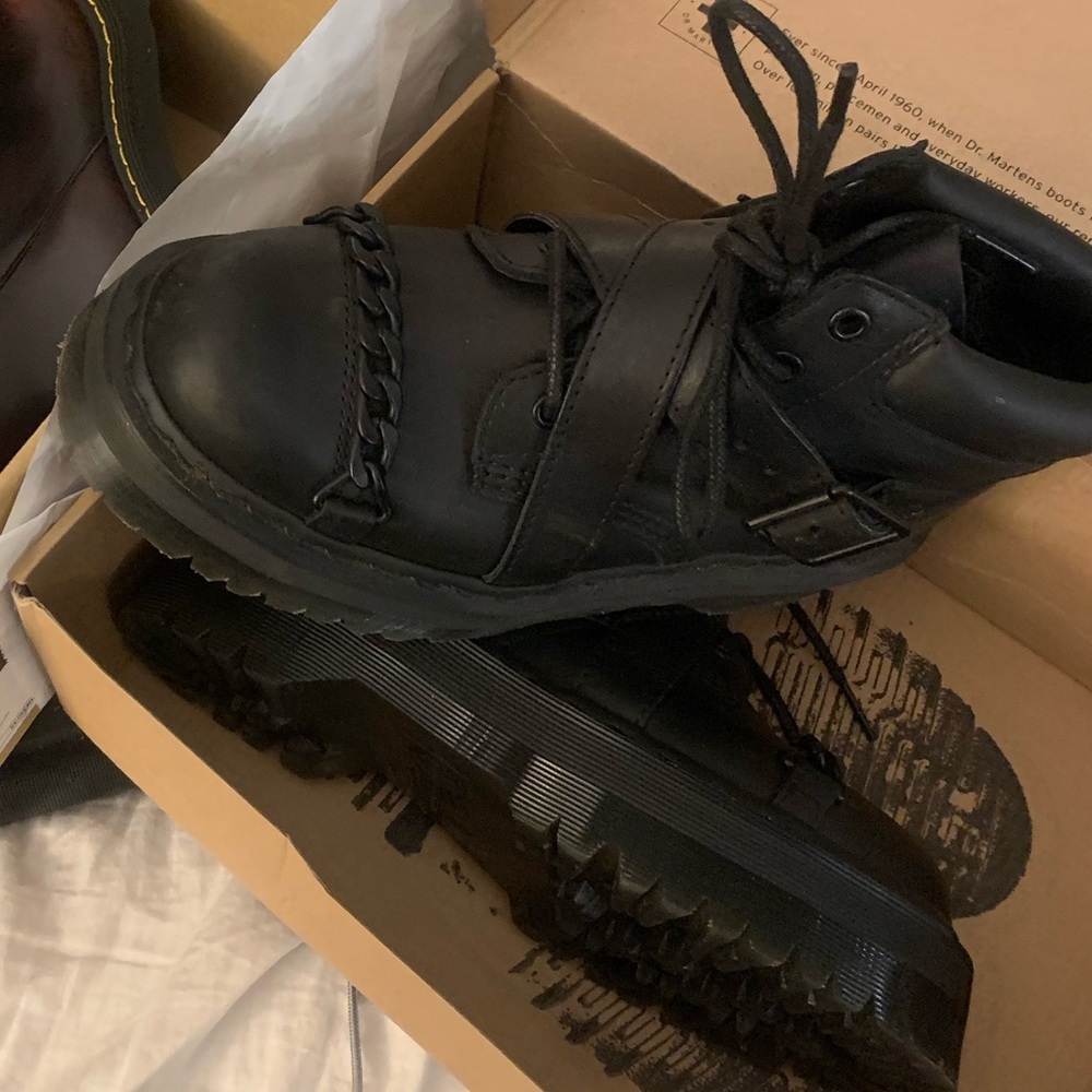 RARE DOC MARTENS